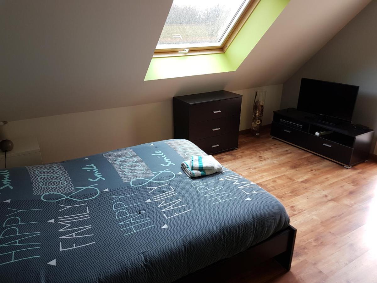 Charmante Chambre D'Hotes En Normandie Apartment Valognes Exterior foto